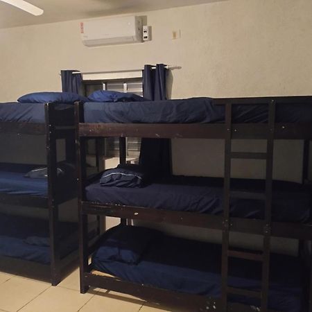 Oasis Hostel E Pousada Itanhaém エクステリア 写真