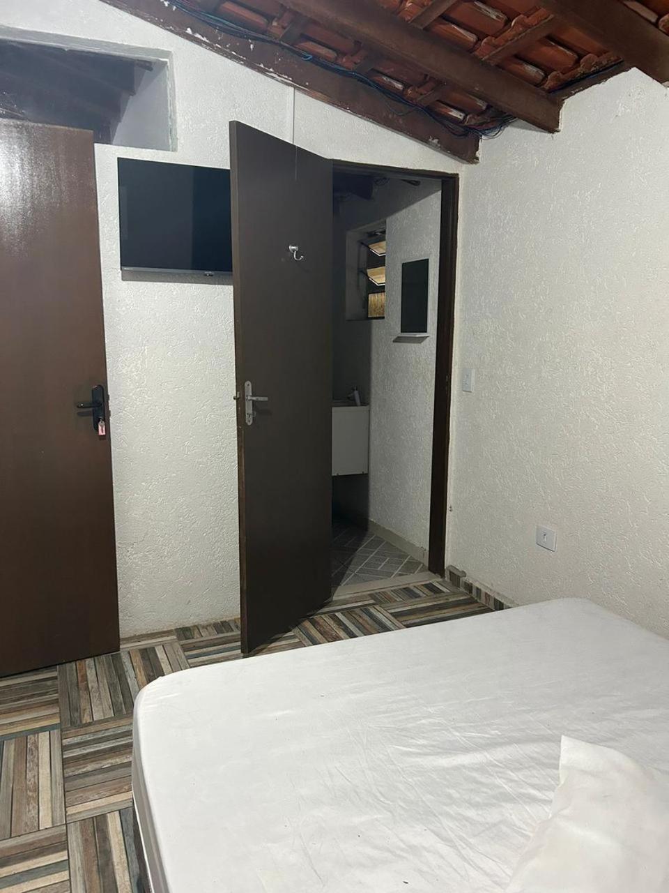 Oasis Hostel E Pousada Itanhaém エクステリア 写真